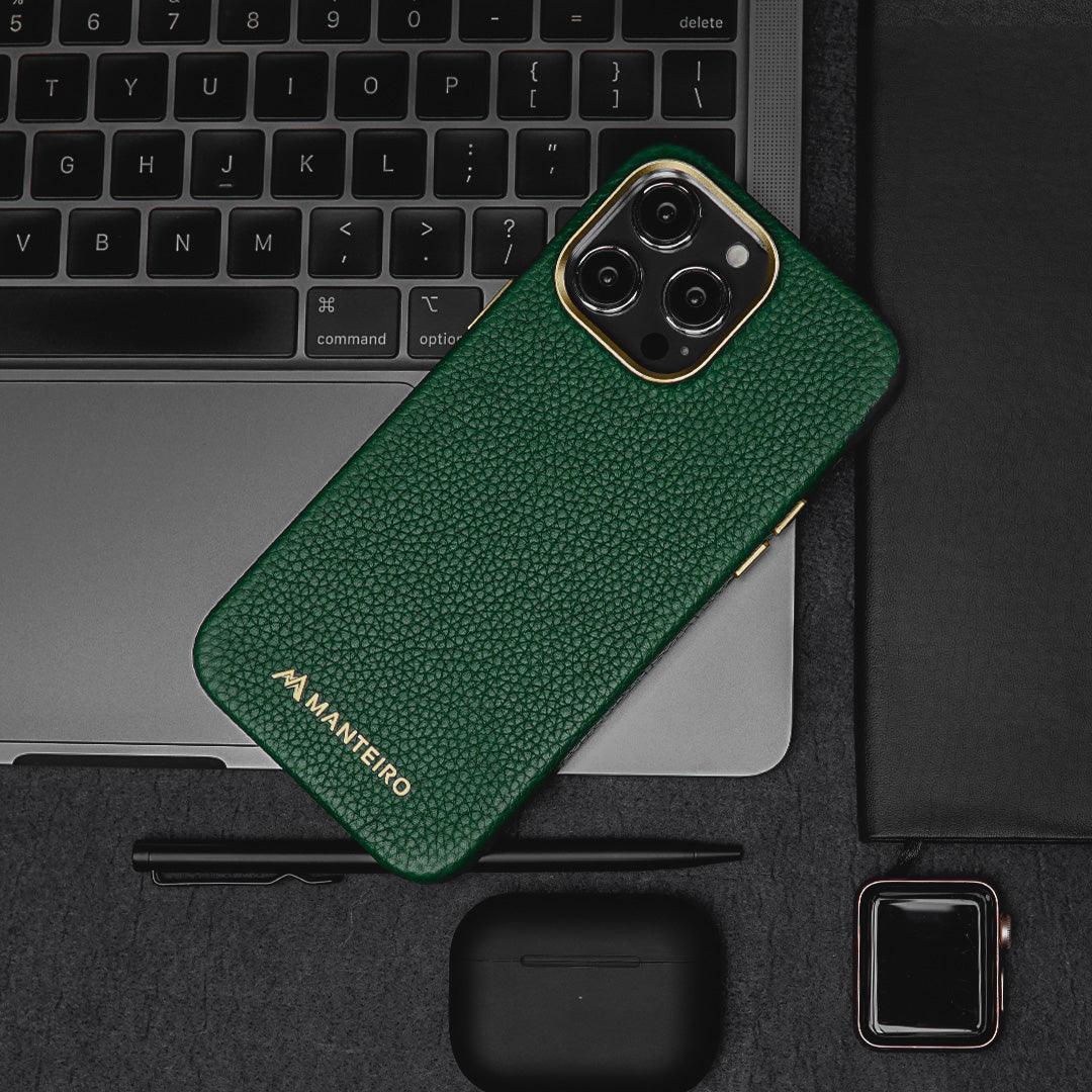 The Reasons to Choose Genuine Leather Case