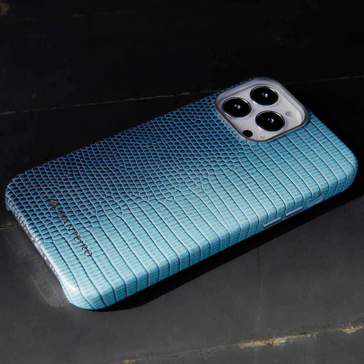 Serpent Hue iPhone 13 Pro Leather Case in Blue #color_blue