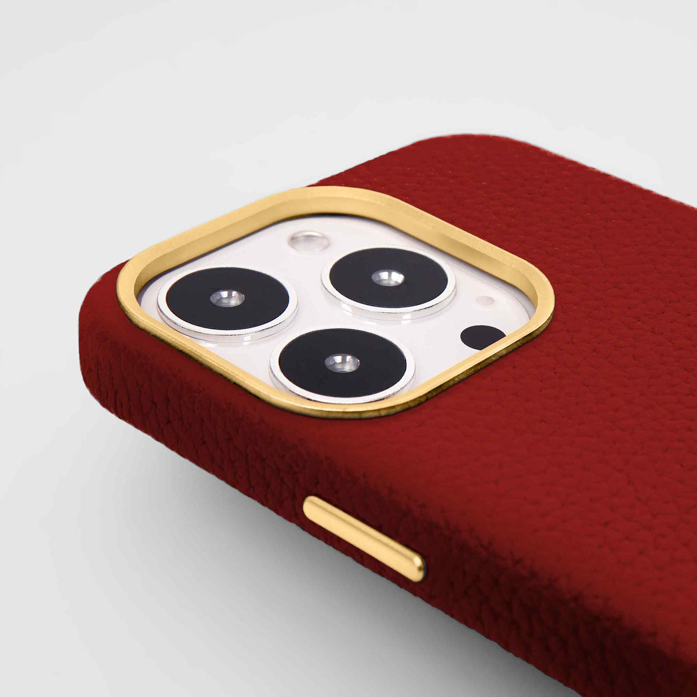 Grain Embossed Leather iPhone 13 Pro Case in Crimson Red #color_crimson-red